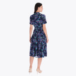 Vestido Camisero con Cortes Tejido Plano