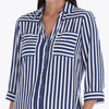 Blusa Camisera con Manga 3/4" Bolsas de Parche Tejido Plano