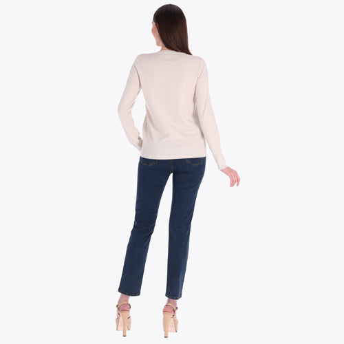 Sweater Escote Redondo con Botones Decorativos Cerrado