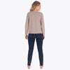 Sweater con Combinación Tipo Gamuza
