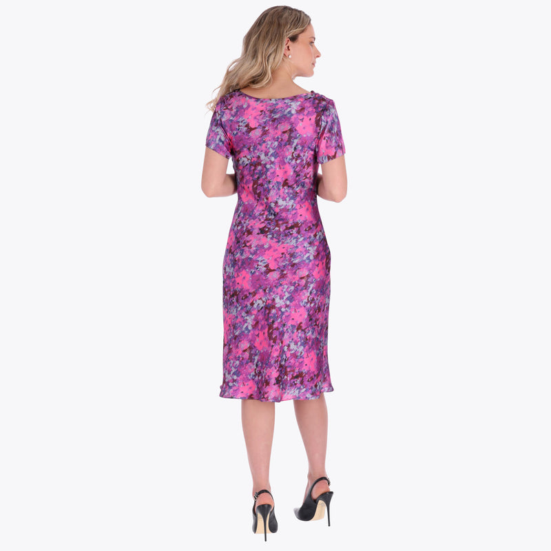 Vestido al Sesgo con Gorguera en Satín