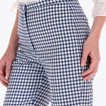 Pantalón Cuadro con Ojalera al Frente Corte Recto en Tejido Plano