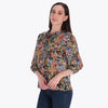 Blusa con Escarola En Cuello manga 3/4" en Tejido Plano