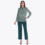 Blusa Camisera con Tablones en Hombro Tejido Plano