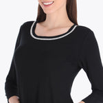 Top Escote Redondo Manga 3/4" con Cinta de Brillo Tejido de Punto