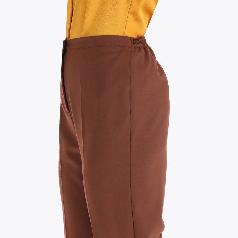 Pantalón Básico con Resorte a los Costados en Tejido Plano
