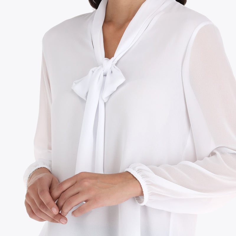 Blusa con Corbata y Escote en V en Tejido Plano