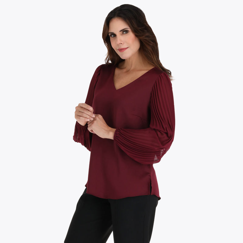 Blusa Escote V en Satin y Mangas en Chiffon Plisadas en Tejido Plano