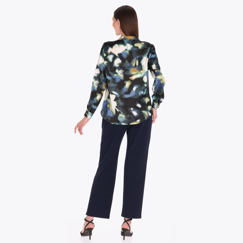 Blusa Cuello Chino en Satín Tejido Plano