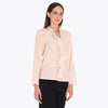 Blusa con Cuello Chino y Escarola al Frente Tejido Plano